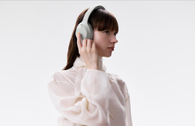 שליטה במגע על אוזניית Sony WH-1000XM4C