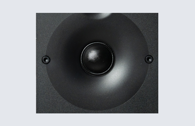 Sony 3-way 4-driver hi-res Floorstanding Speaker (Single
